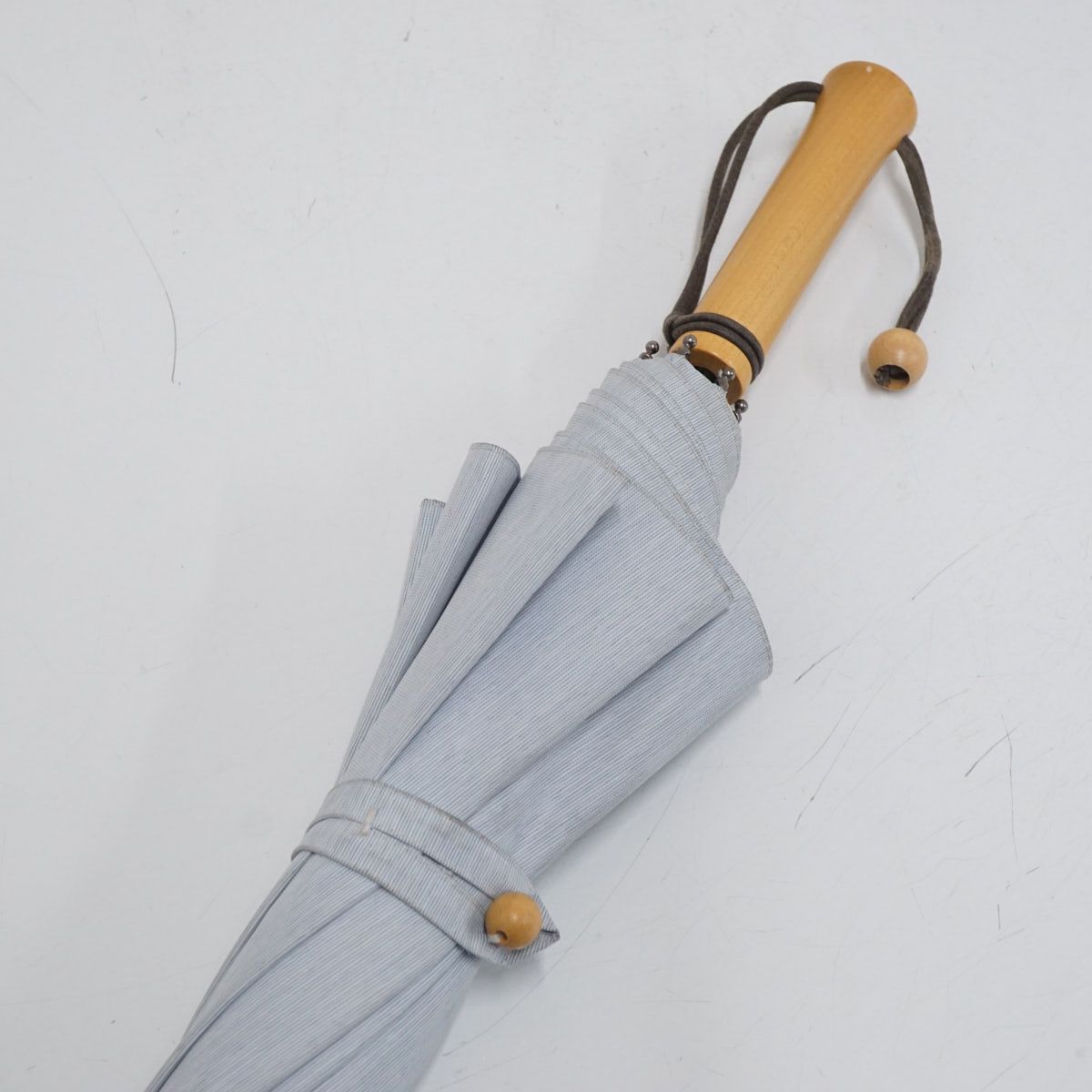 サンバリア100 完全遮光日傘 USED品 Sサイズ moku ブルー UV