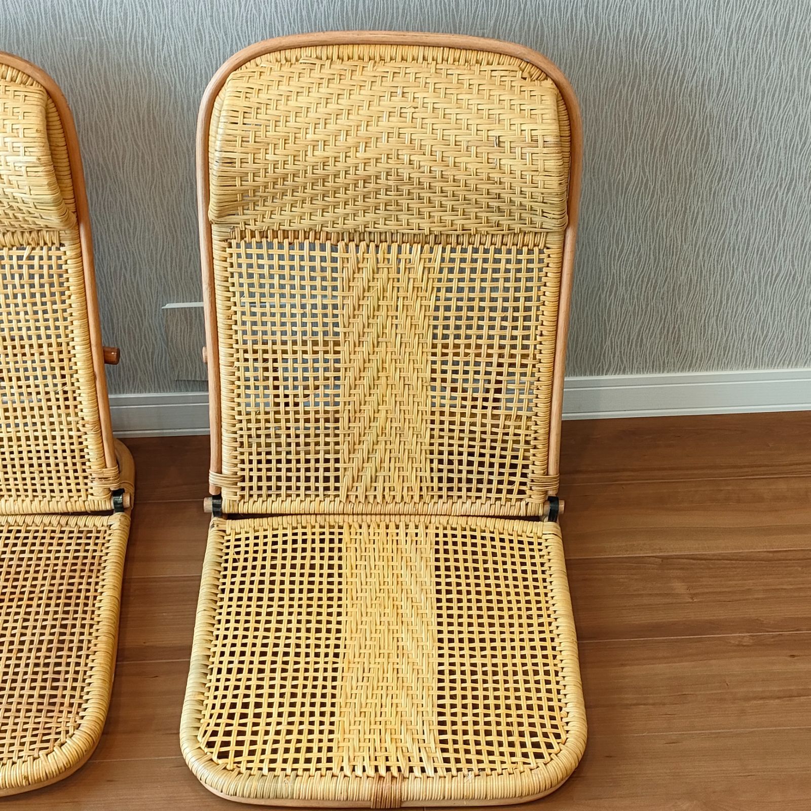 新ルールOK ラタン 折り畳み 座椅子 2台セット ナチュラル サマーセール開催中！