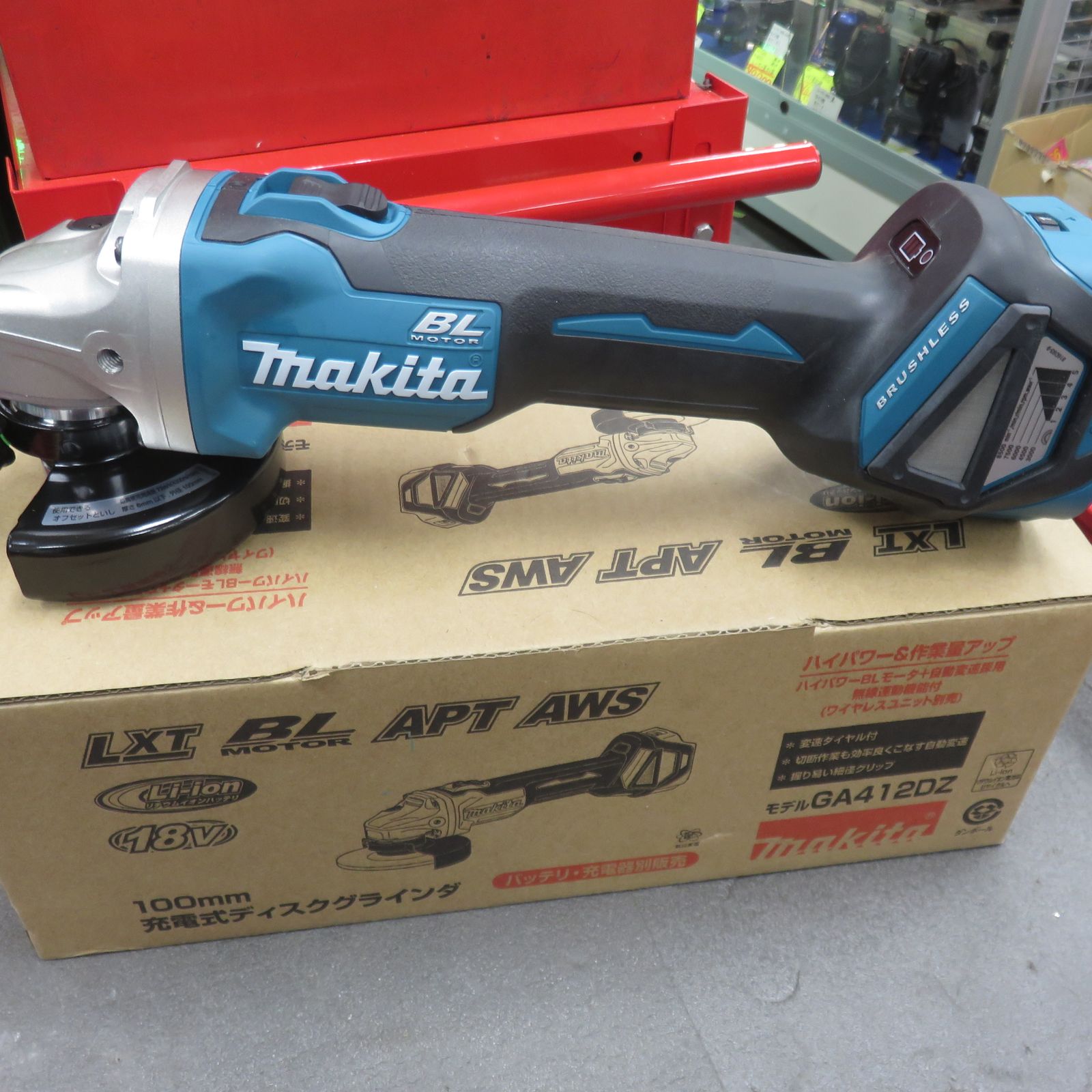 マキタ(makita) 100mmコードレスディスクグラインダ GA412DZ【川崎店