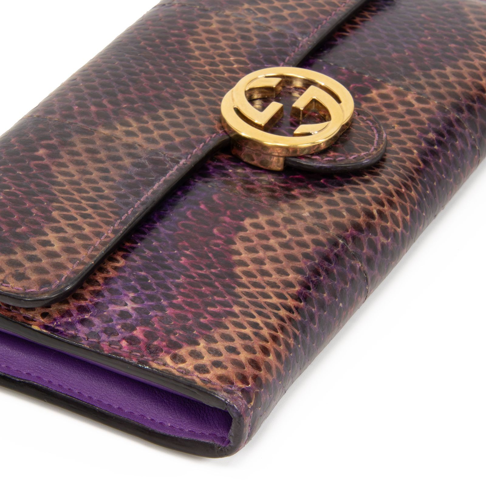 GUCCI GG インターロッキング エキゾチック パイソン 長財布 パープル 本物 送料無料 グッチ 長財布 二つ折り財布 スナップボタン