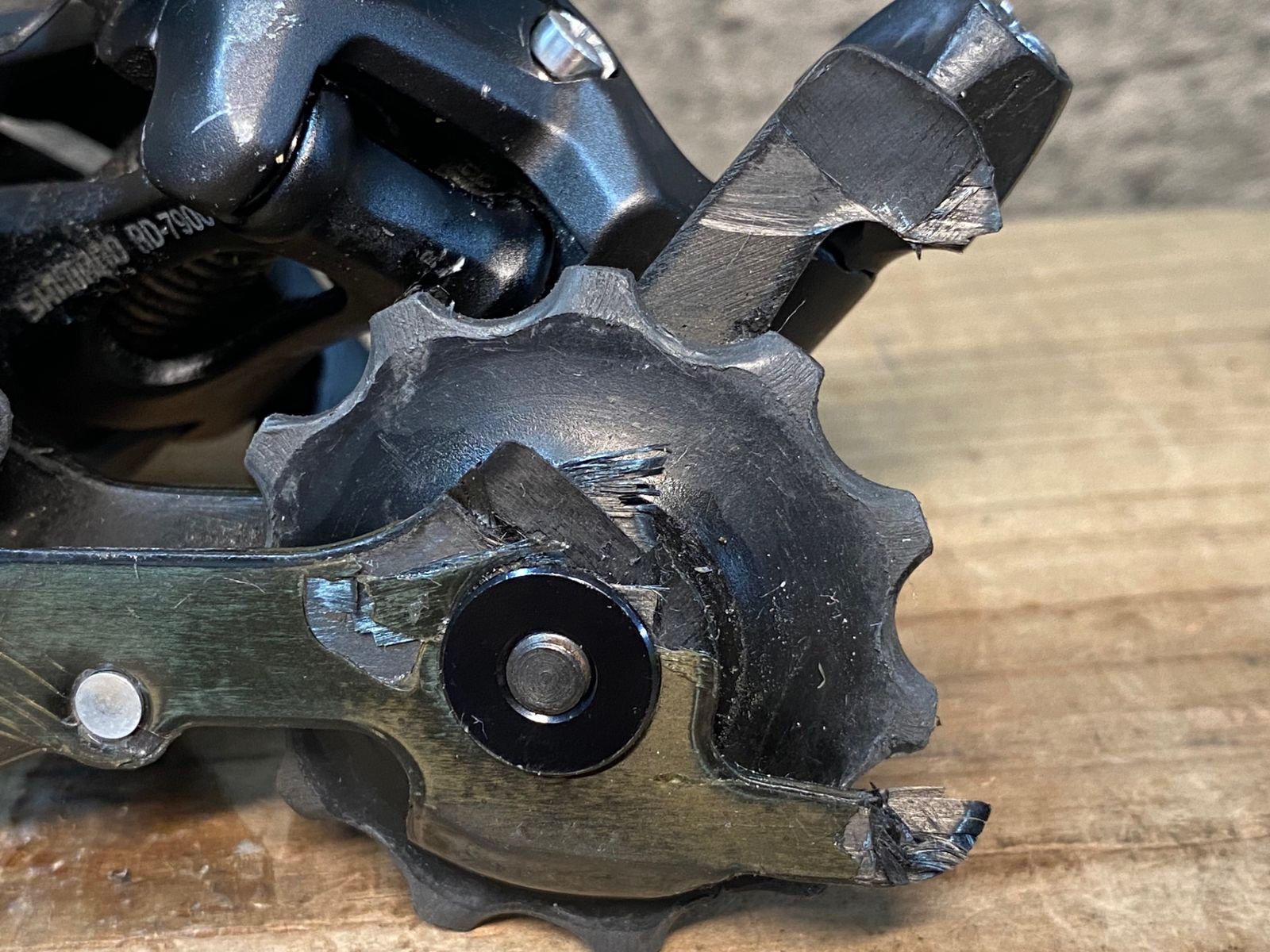 DURA-ACE 10速 リアディレイラーRD-7900 美品 DURA-ACE 10速 リアディレイラーRD-7900 美品 リアディレイラー