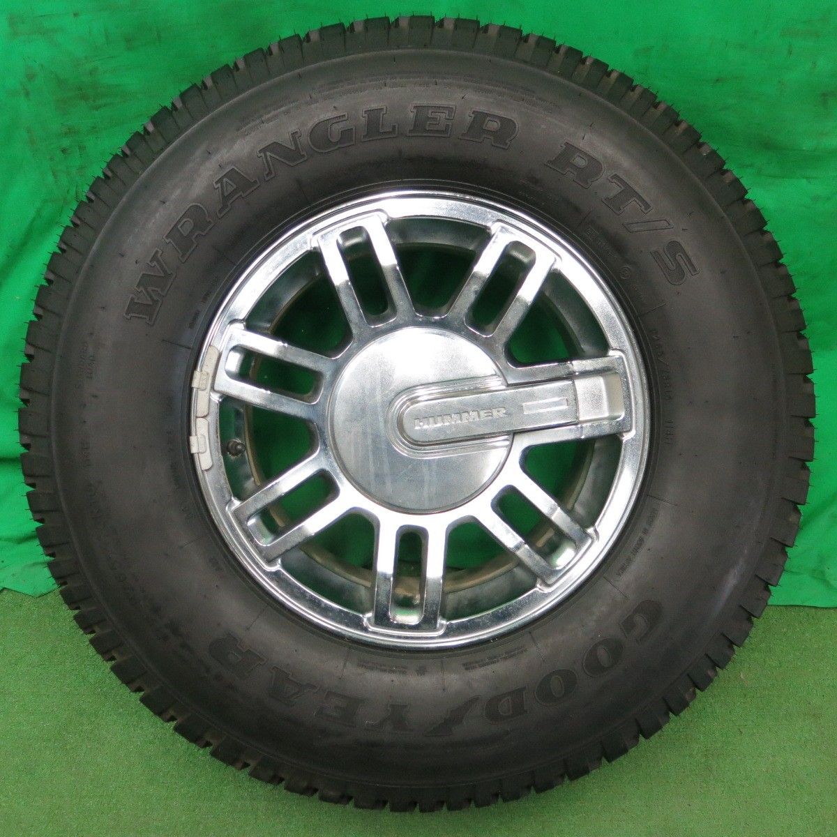 送料無料* タイヤほぼ未使用☆ハマー H3 純正 265/75R16 グッドイヤー 