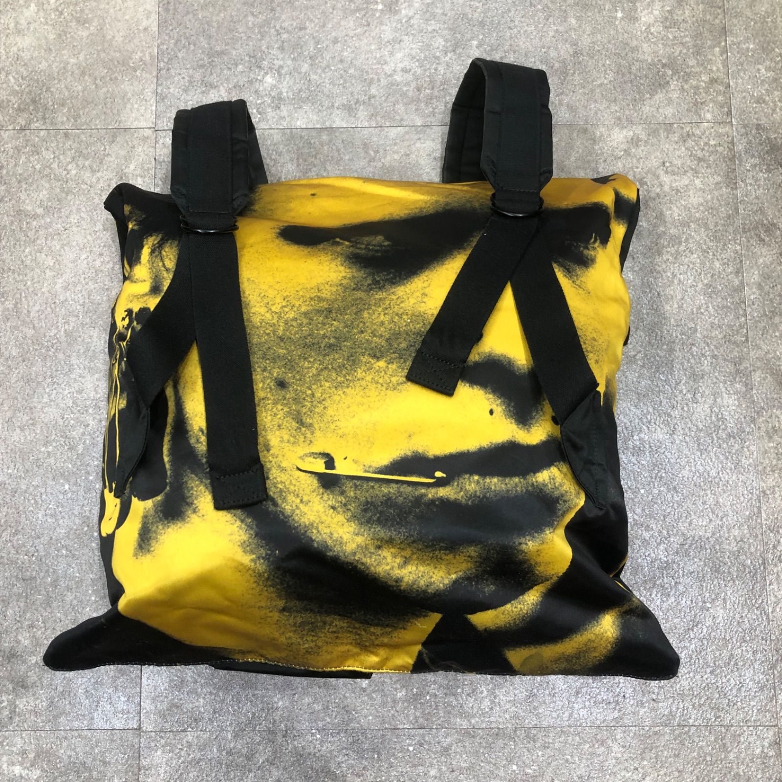 RAF SIMONS Eastpak ブラック&イエロー ポスターウェストバッグ Satin Poster Raf Simons Poster Bag Eastpak X Raf Simons Large