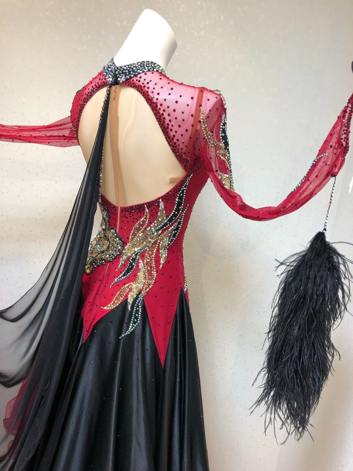 125センチ【社交ダンスドレス】Chacott製　赤黒スタンダードドレス