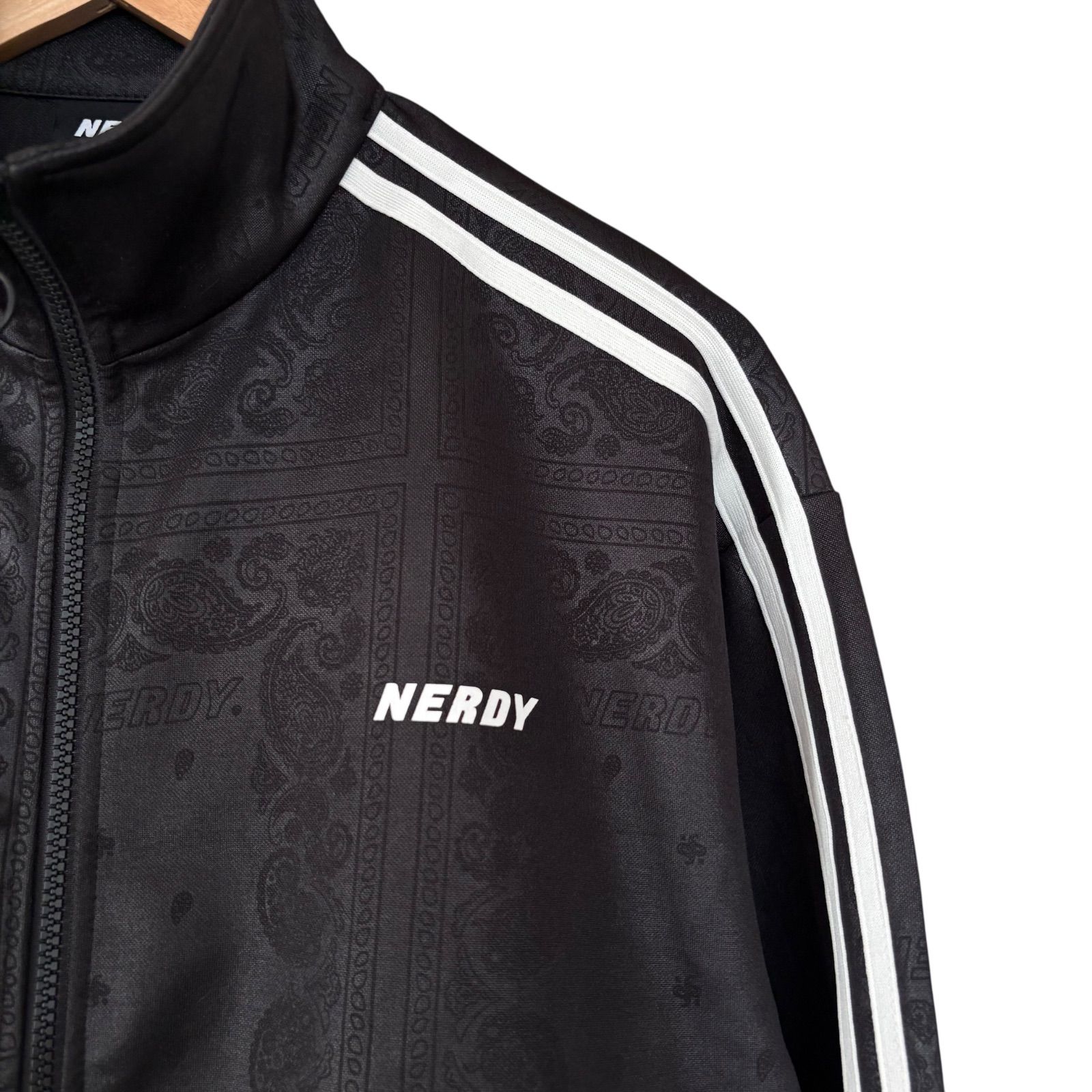 古着 NERDY ノルディ トラックジャケット ジャージ 2ライン プリント 