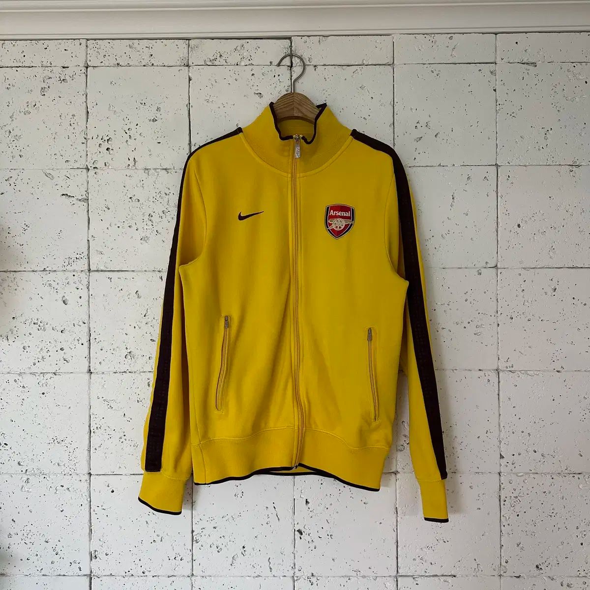 【雷市場（ポンジャン）商品韓国直送】 S Nike(ナイキ） アーセナル トラックトップス ジャージ