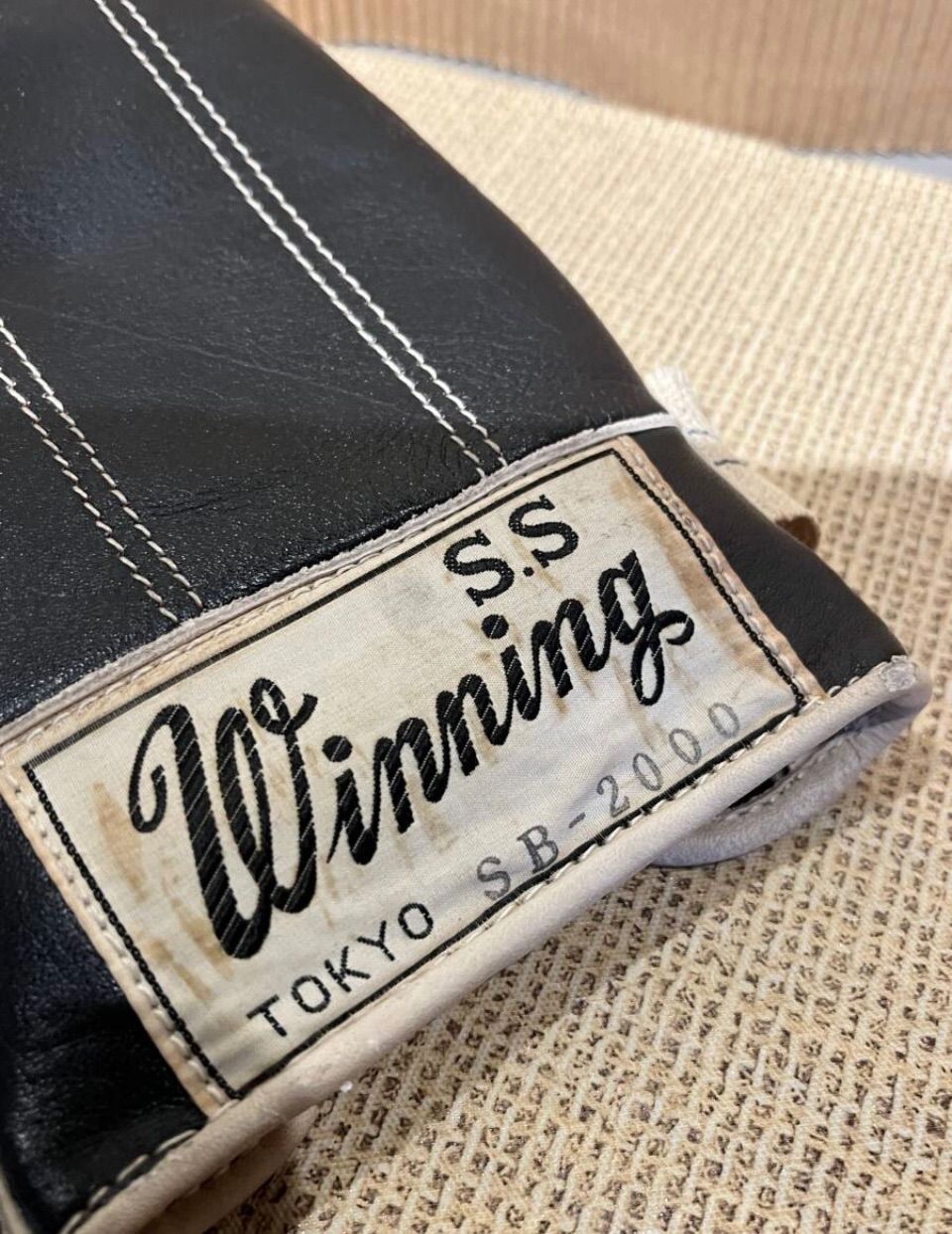 希少品・昭和レトロ】Winning ボクシング パンチンググローブ TOKYO SB