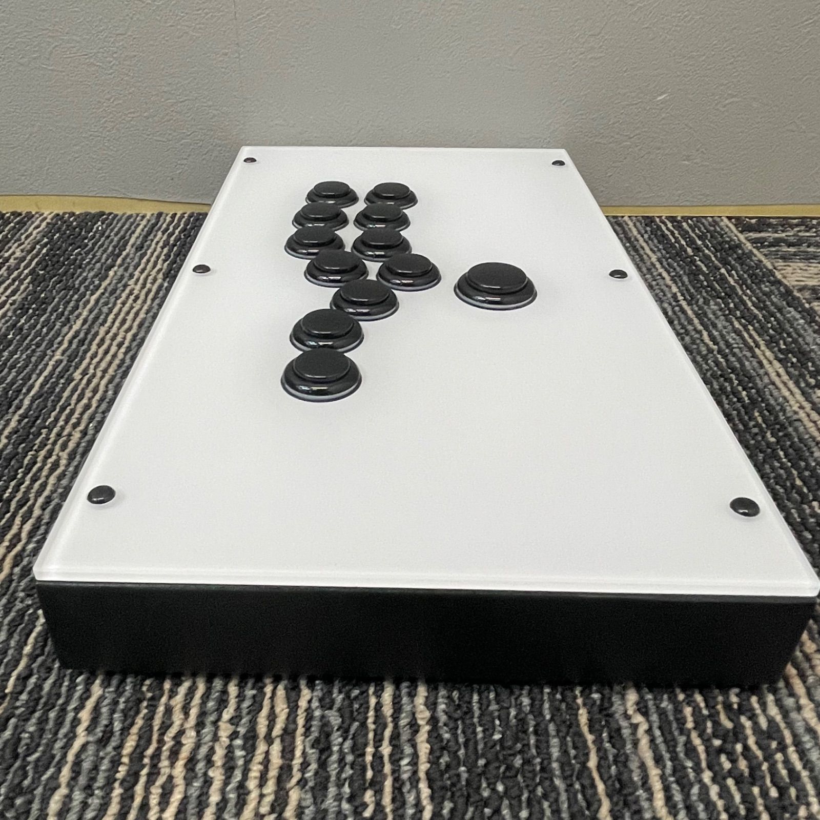 レバーレスコントローラー FIGHT BOX ファイト ボックス Amazon.co.jp: ファイトボックス FightBox B10 アーケード