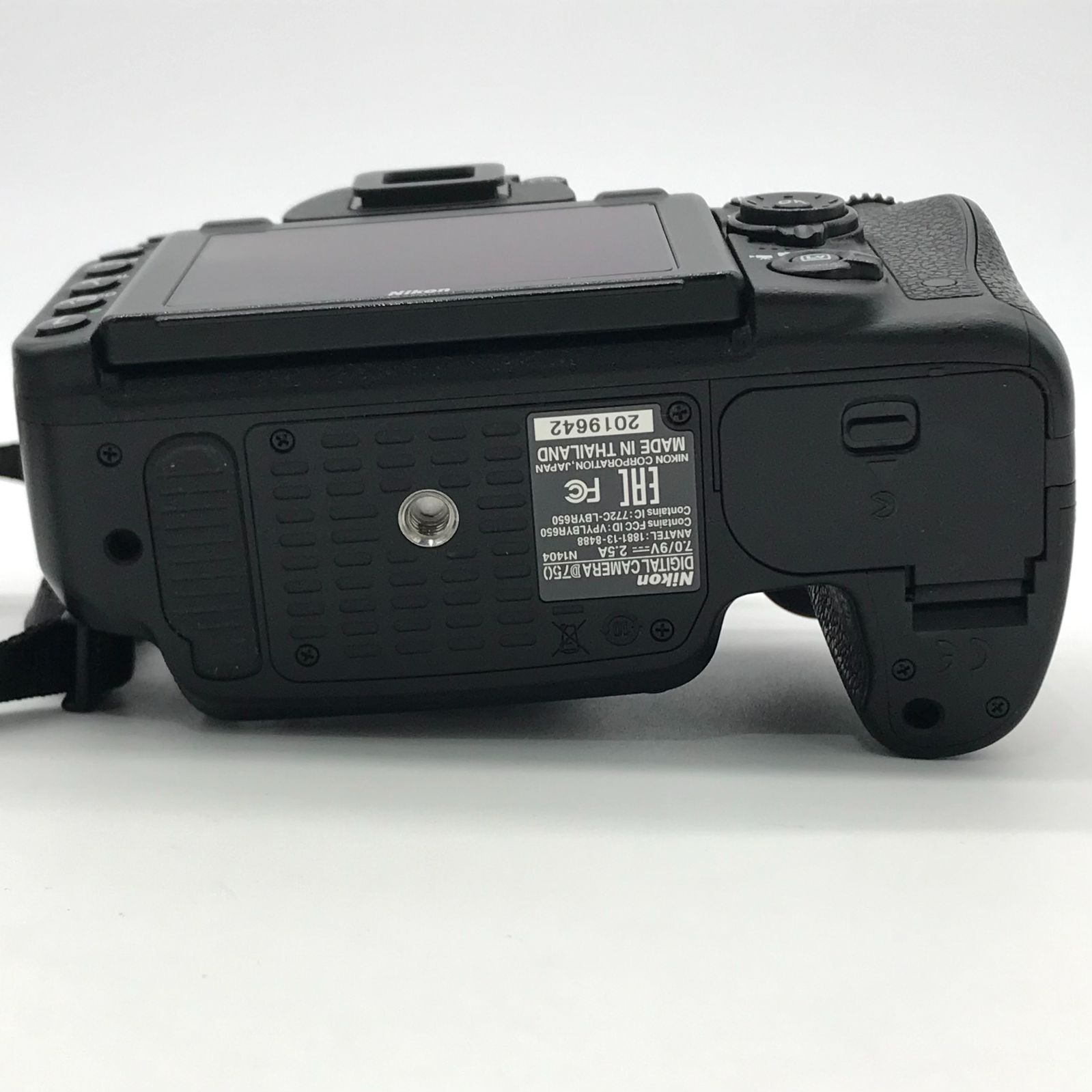 Nikon D750 ボディ Amazon.com : Nikon D750 Digital SLR Camera Body - Factory