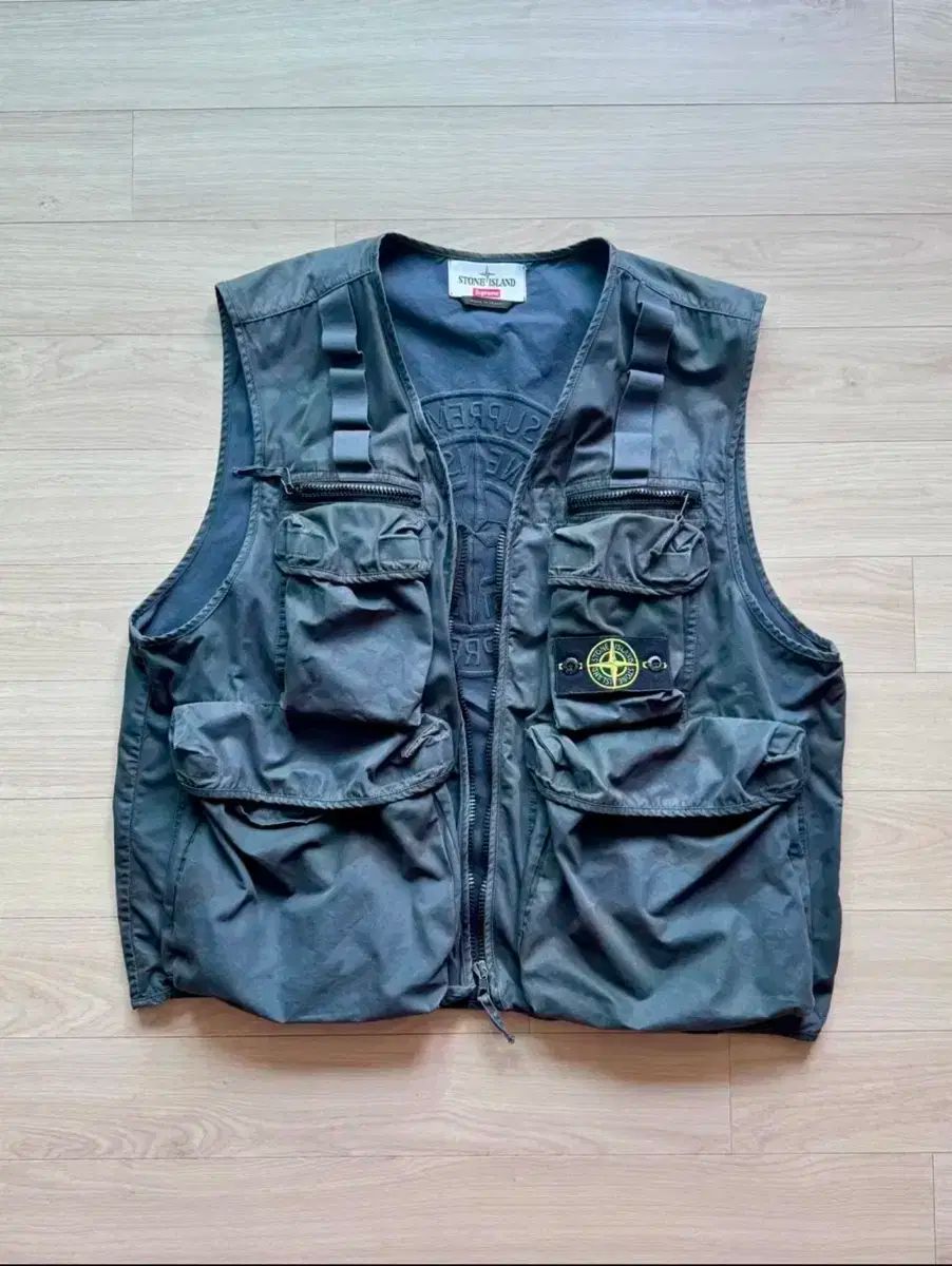 STONE  Supreme カモフラージュ ベスト stone supreme カモフラージュ ベスト