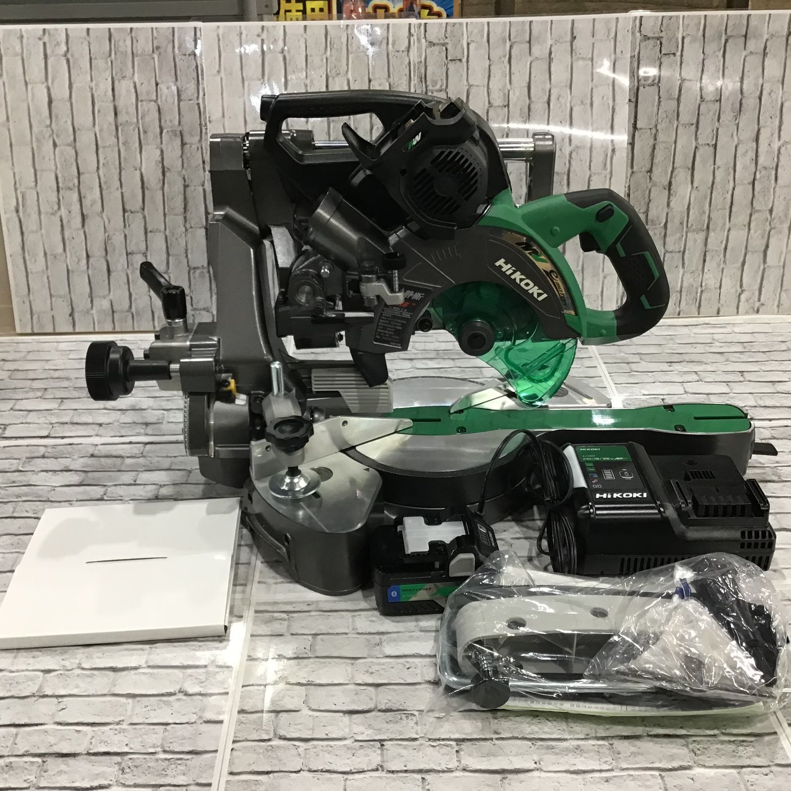 HiKOKI(ハイコーキ) 旧日立工機 コードレス卓上スライド丸のこ 36V