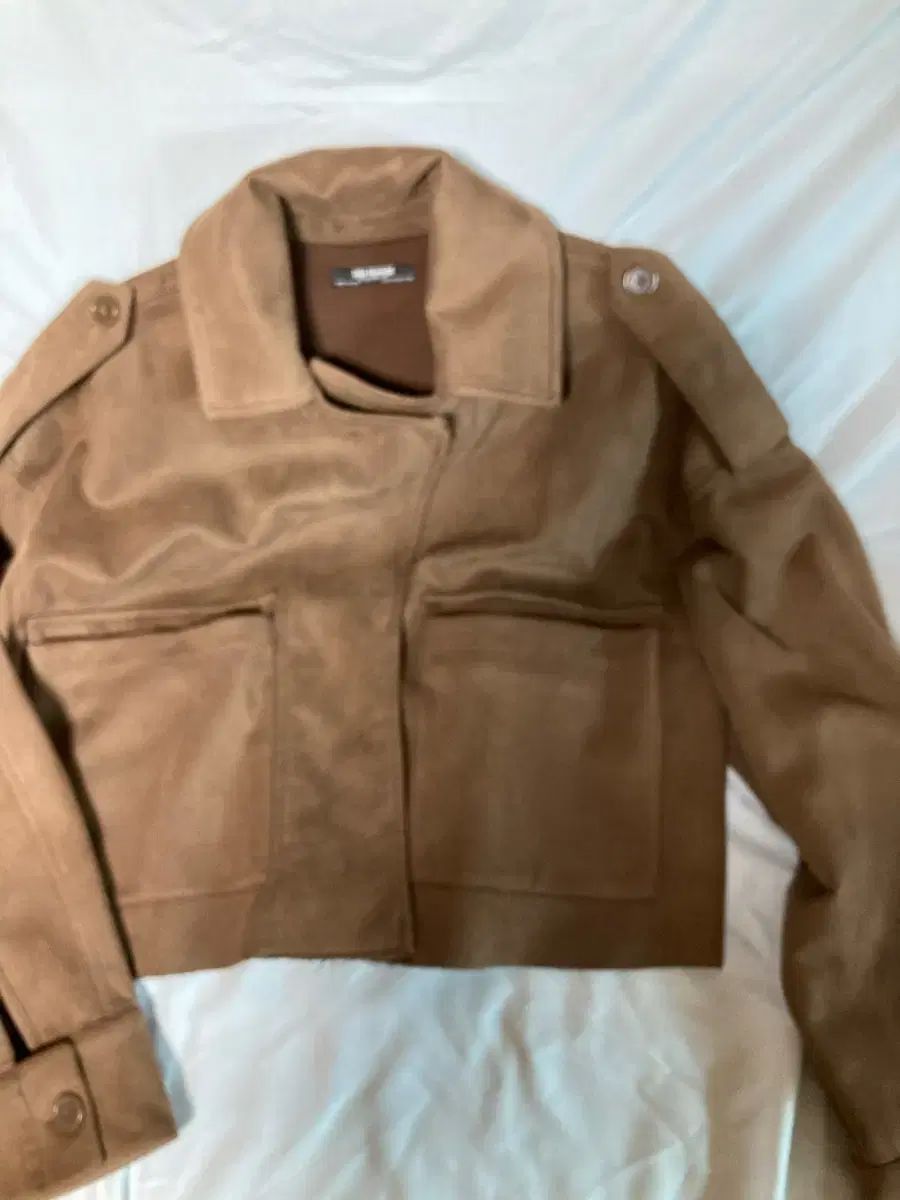 【雷市場（ポンジャン）商品韓国直送】 一律価格) ZARA(ザラ) スエード ジャケット s
