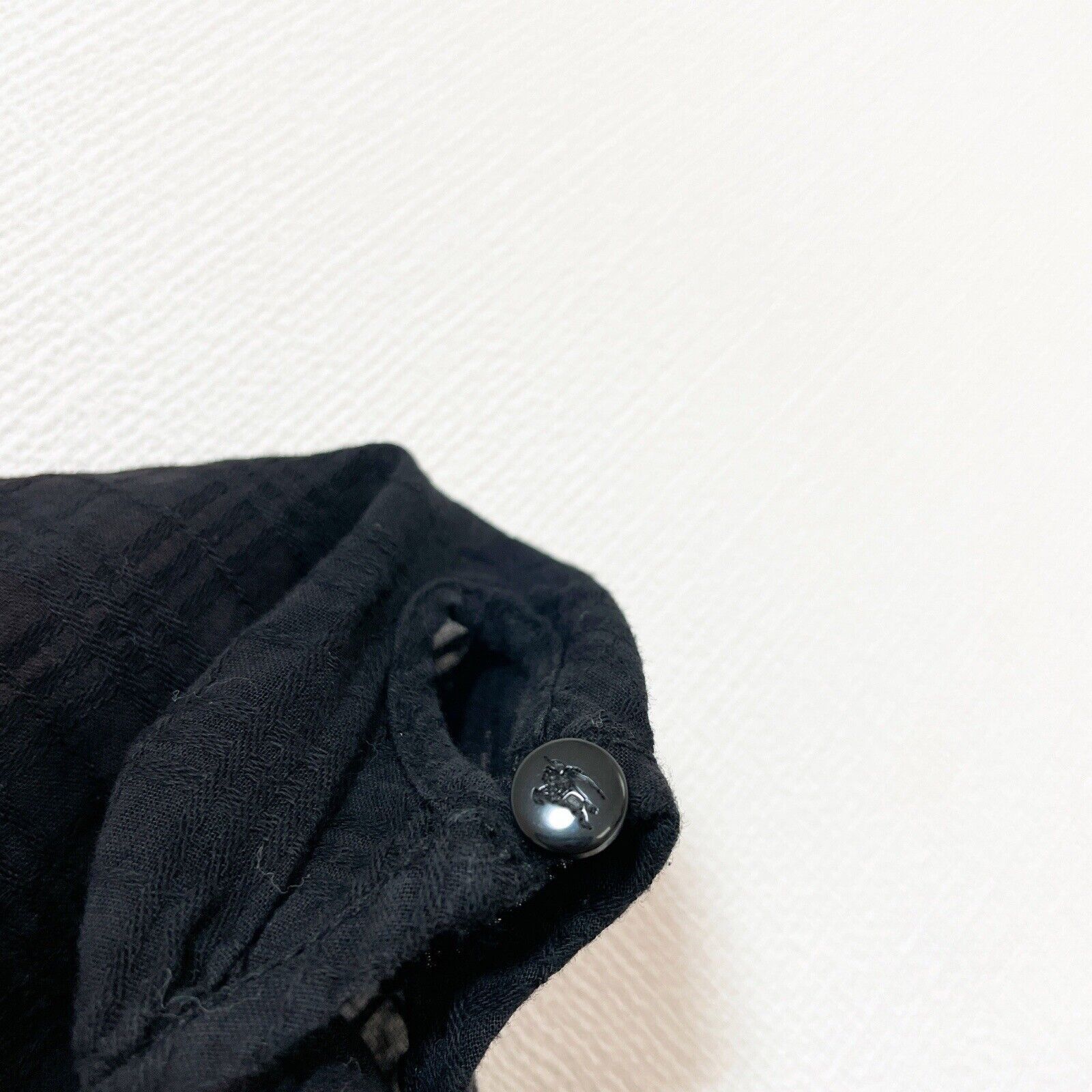 BURBERRY BLUE LABEL バーバリーブルーレーベル アームシャーリング ロゴ刺繍 ニット  サイズ:38  ブラック  レディース  トップス BURBERRY BLUE LABEL バーバリーブルーレーベル アーム