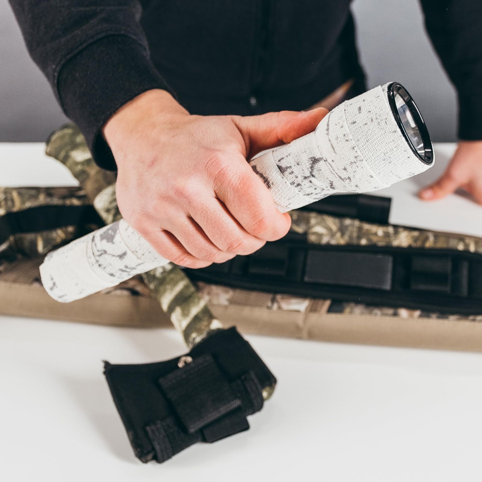 新着商品 GEAR AID McNETT マクネット カモフラージュテープ カモテープ デジタルデザート 19413