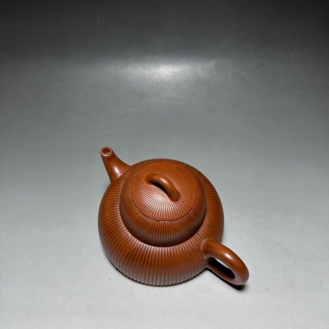 顧景舟 筋紋壷