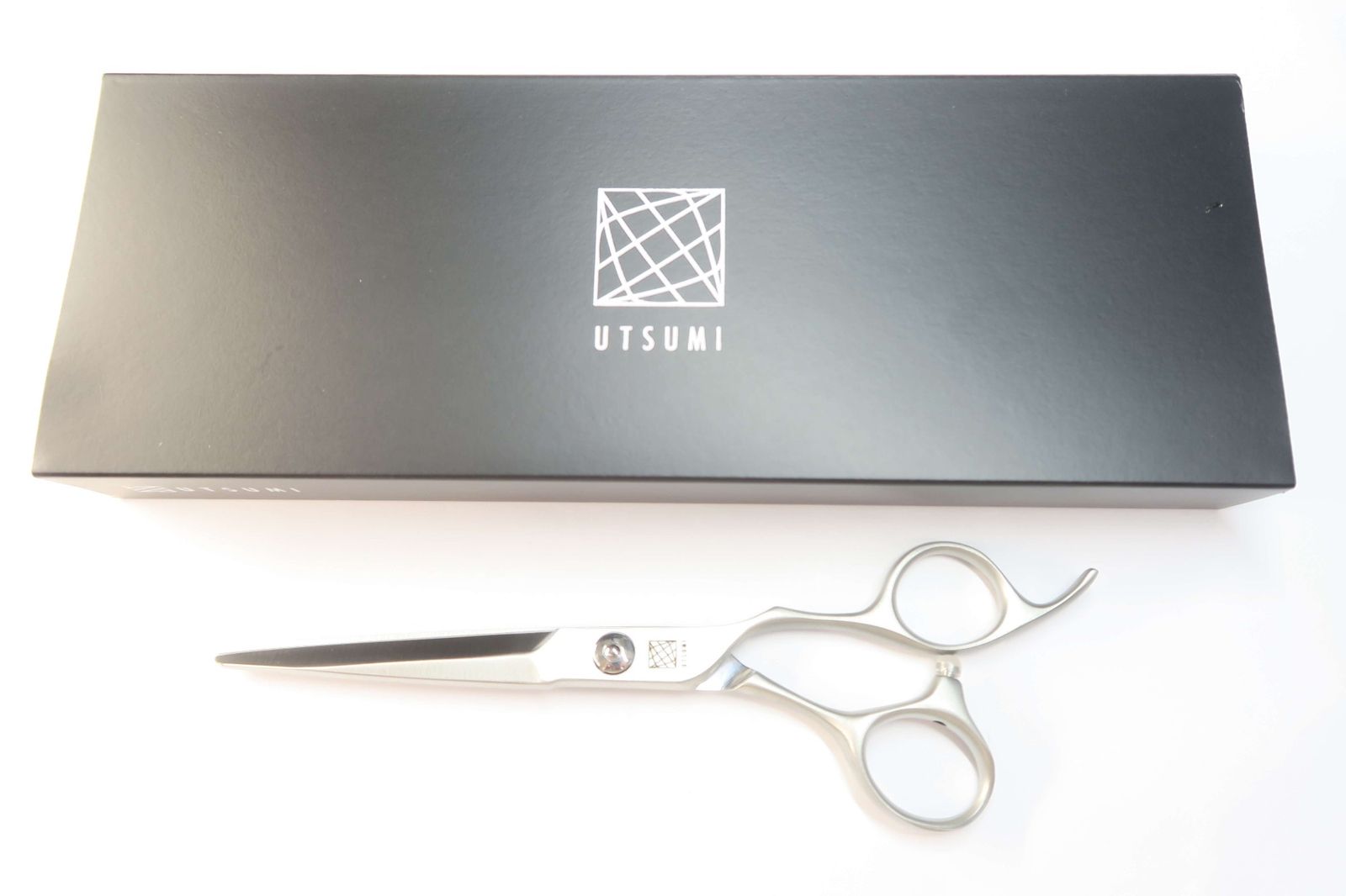 Bランク【天洋 Tenyo】 S2 シザー 美容師・理容師 7.0インチ 右利き