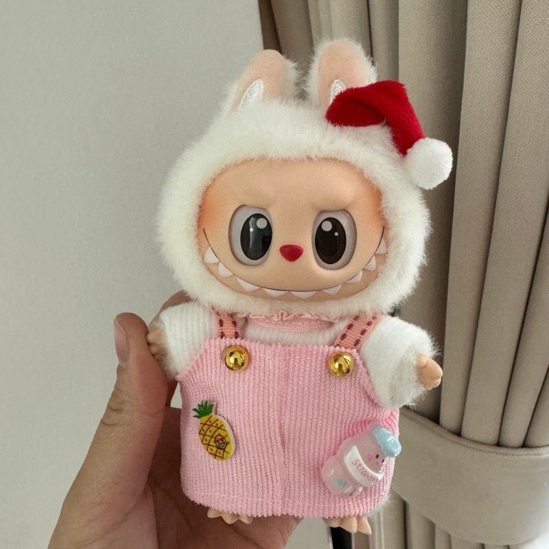 ピンク 可愛い labubu キーホルダー ぬいぐるみ 服 ぬい服 ラブブの