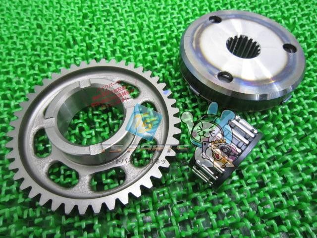 GSX1300Rハヤブサ スタータークラッチ 在庫有 スズキ 純正 バイク 部品 SUZUKI 車検 Genuine GSX1300R隼 Of