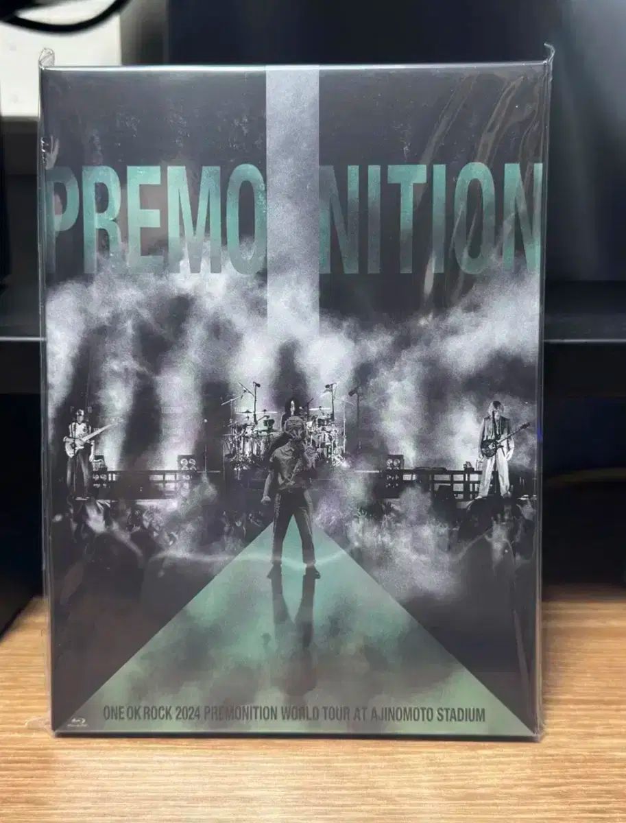 新品 Blu-ray ONE OK ROCK 2024 PREMONITION ソニーミュージック ONE OK ROCK 2024 PREMONITION WORLD TOUR