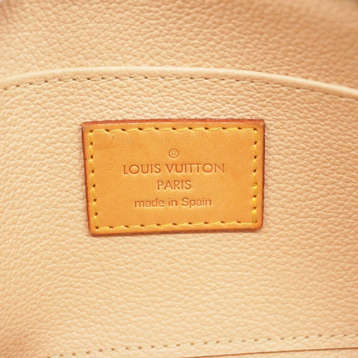 ルイヴィトン ポーチ