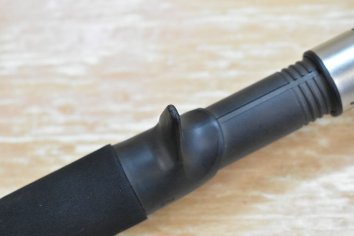 レイジングブル 100