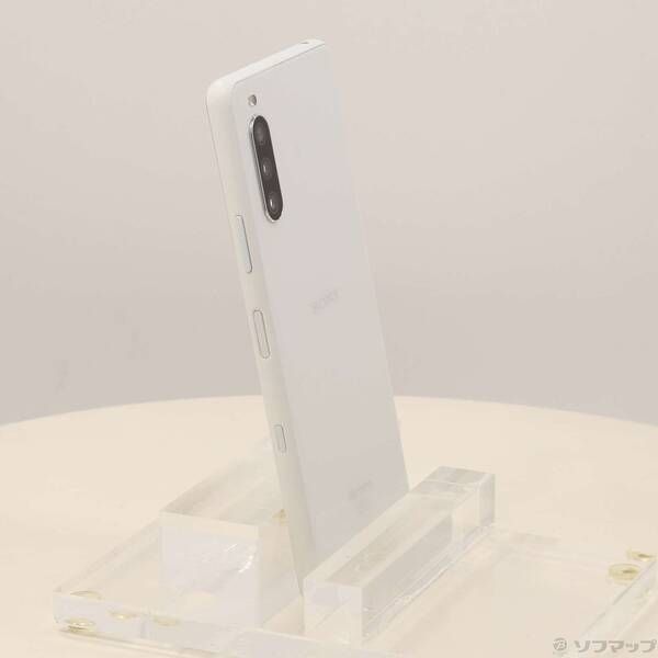 中古品〕 Xperia 10 III 128GB ホワイト SO-52B docomoロック