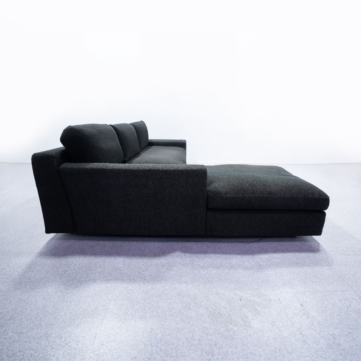 中古品】Cassina カッシーナ 235 MISTER ミスター カウチ ソファ ファブリック フィリップ・スタルク 定価205万 - メルカリ