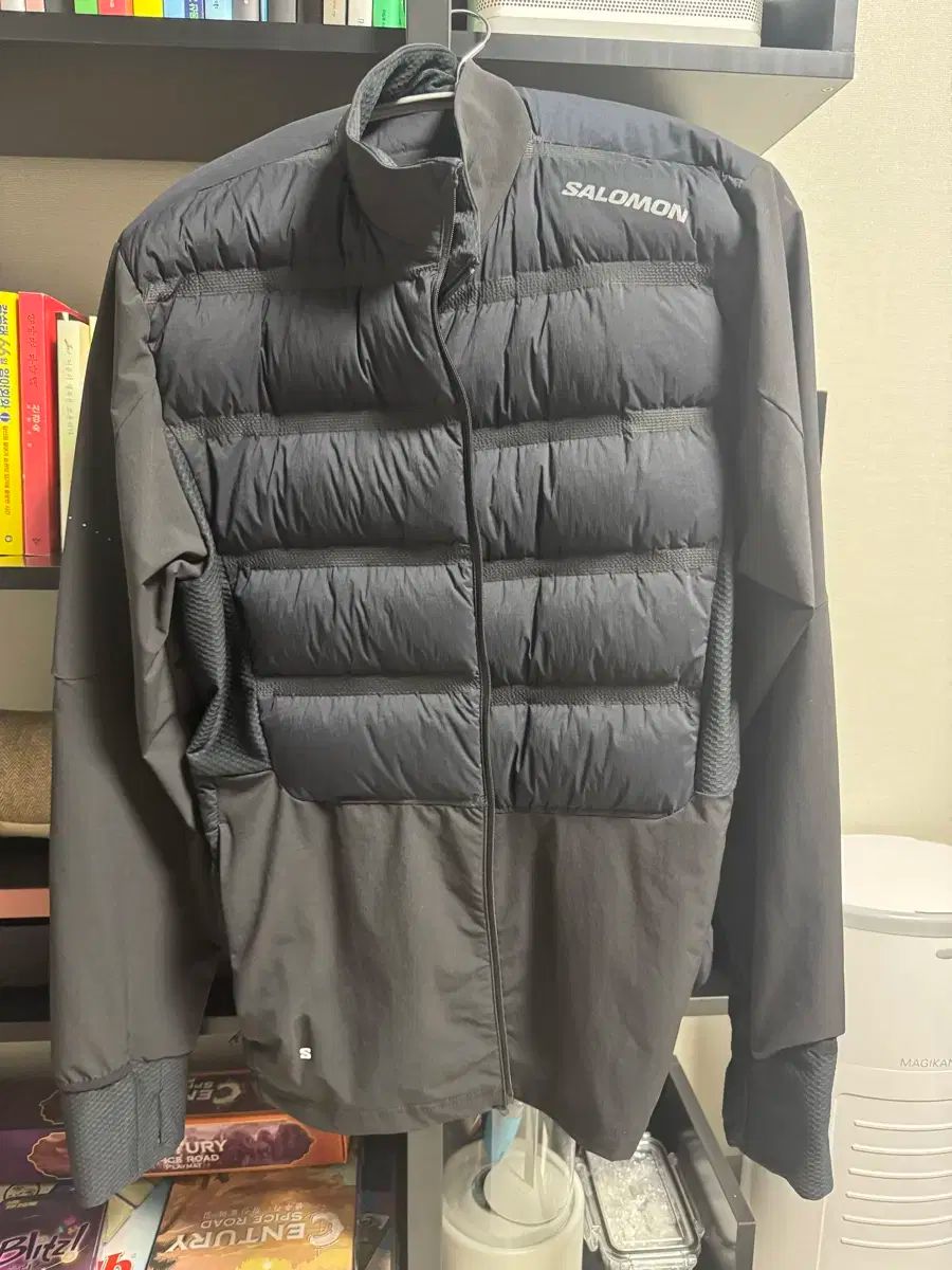 サロモン エアロサーキュル ランニングジャケット