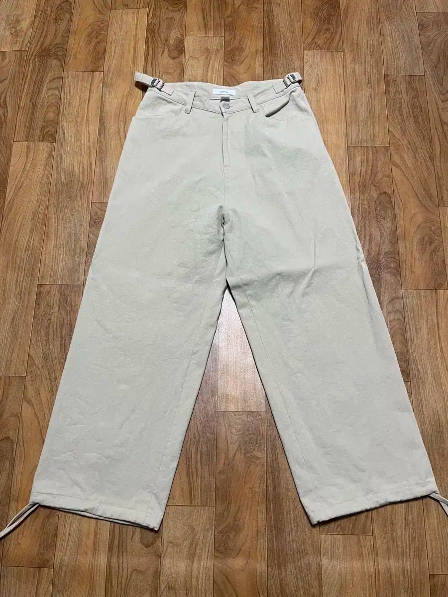 Nonnod ダブル ポケット ツイル パンツ ベージュ 3 サイズ