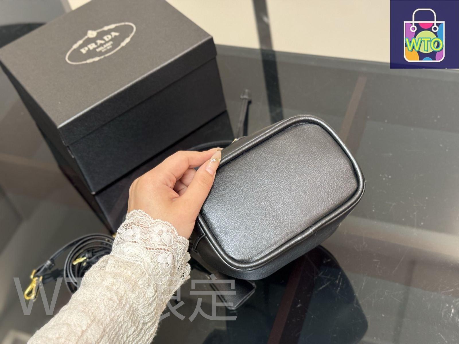今日特価】Prada プラダ バケットバッグ ボックスが付属 - メルカリ