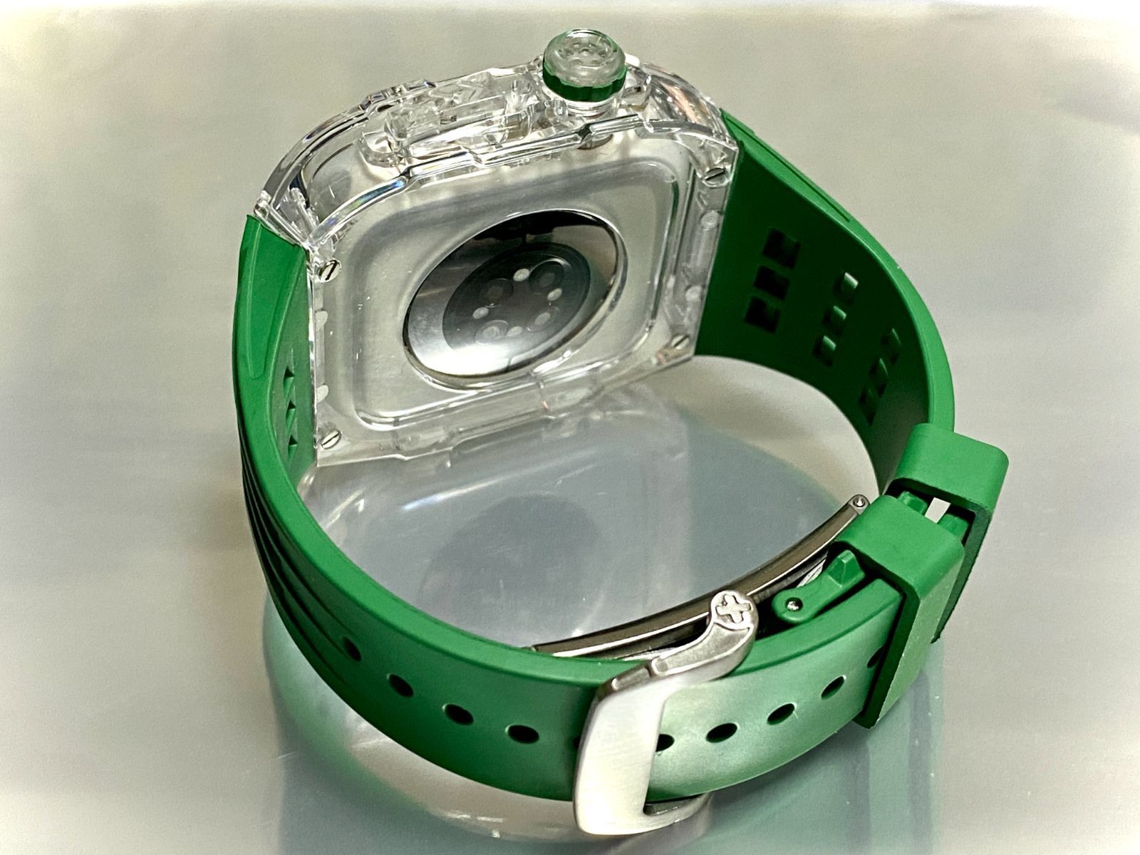 Apple Watch グリーン　FKM最高級ラバーバンド　ケース　カバー