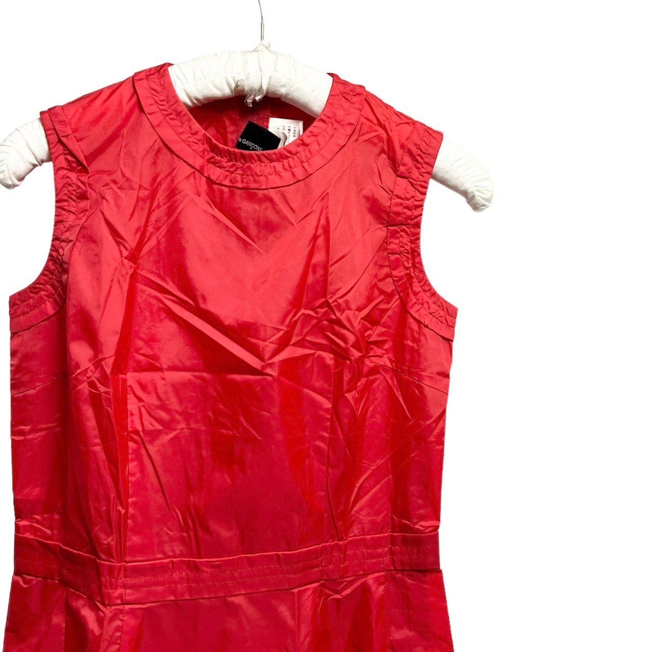 ノースリーブナイロンワンピース レッド