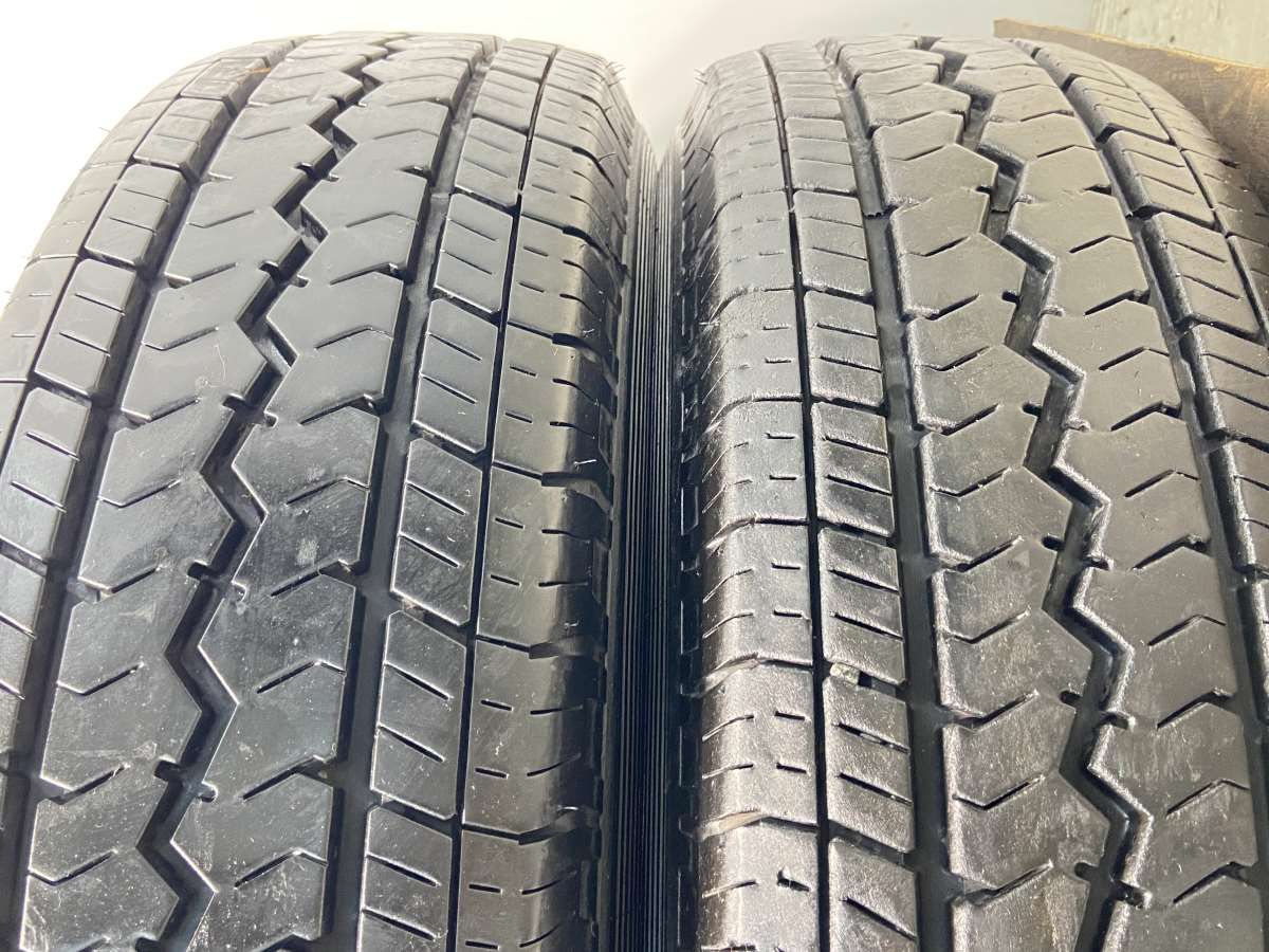 22年製 〜23年製 トーヨー中古夏タイヤ 195/80R15 LT 4本セット 22年製 〜23年製 トーヨー中古夏タイヤ 195/80R15 LT 4本セット