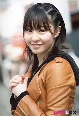 中古】生写真(AKB48・SKE48) AKB48/藤江れいな/上半身/横向き/両手胸の