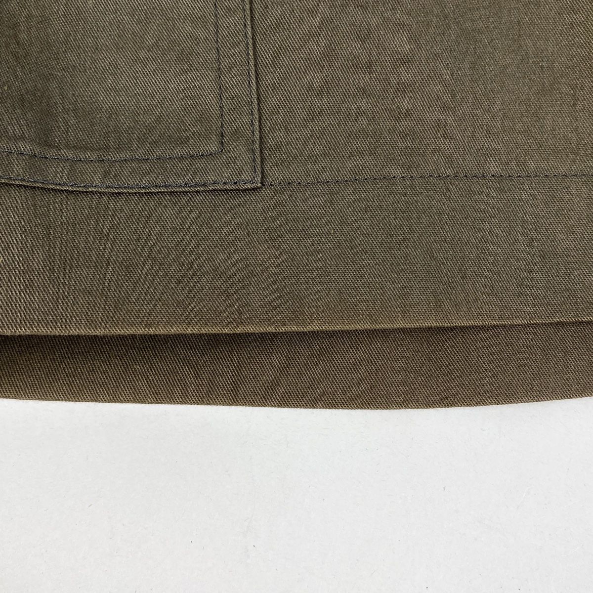 HERMES サイドセリエボタン ショートパンツ ウール ブラウン 38 5H0435DA02_worn_1?size=3000,