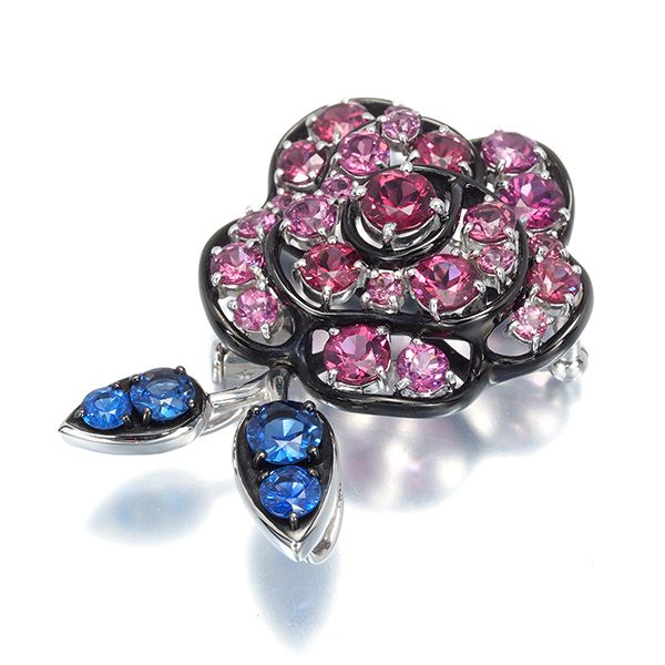 TASAKI タサキ ブローチ兼ペンダントトップ ロードライトガーネット 5.30ct サファイア 薔薇 フラワー K18WG 178773
