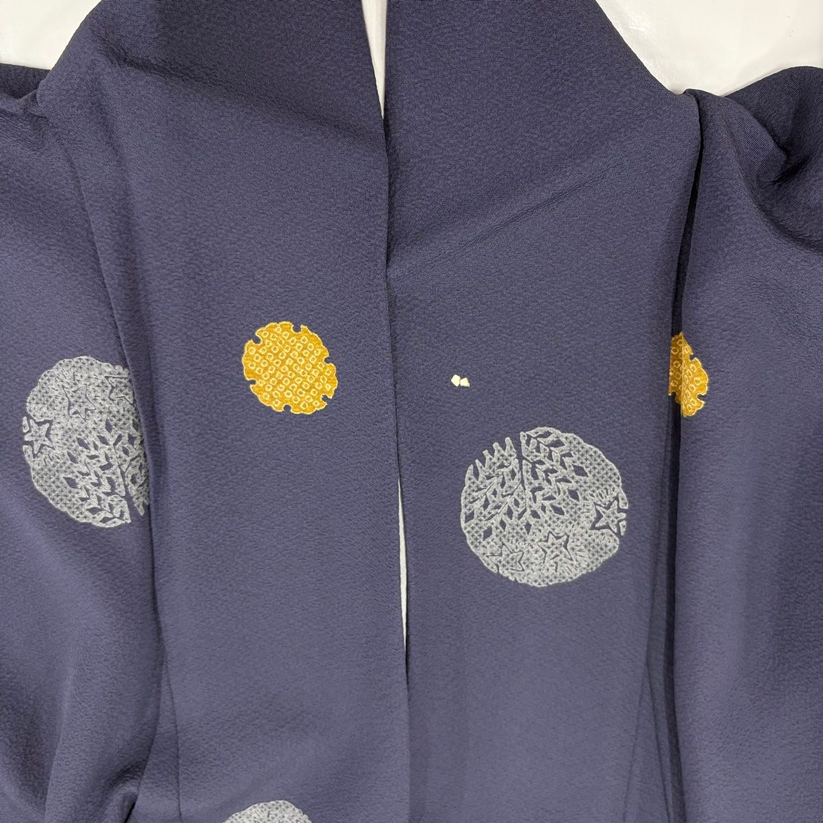 小紋 身丈152cm 裄丈64.5cm M 袷 猫 ぽっくり 縮緬 金彩 灰紫 正絹  