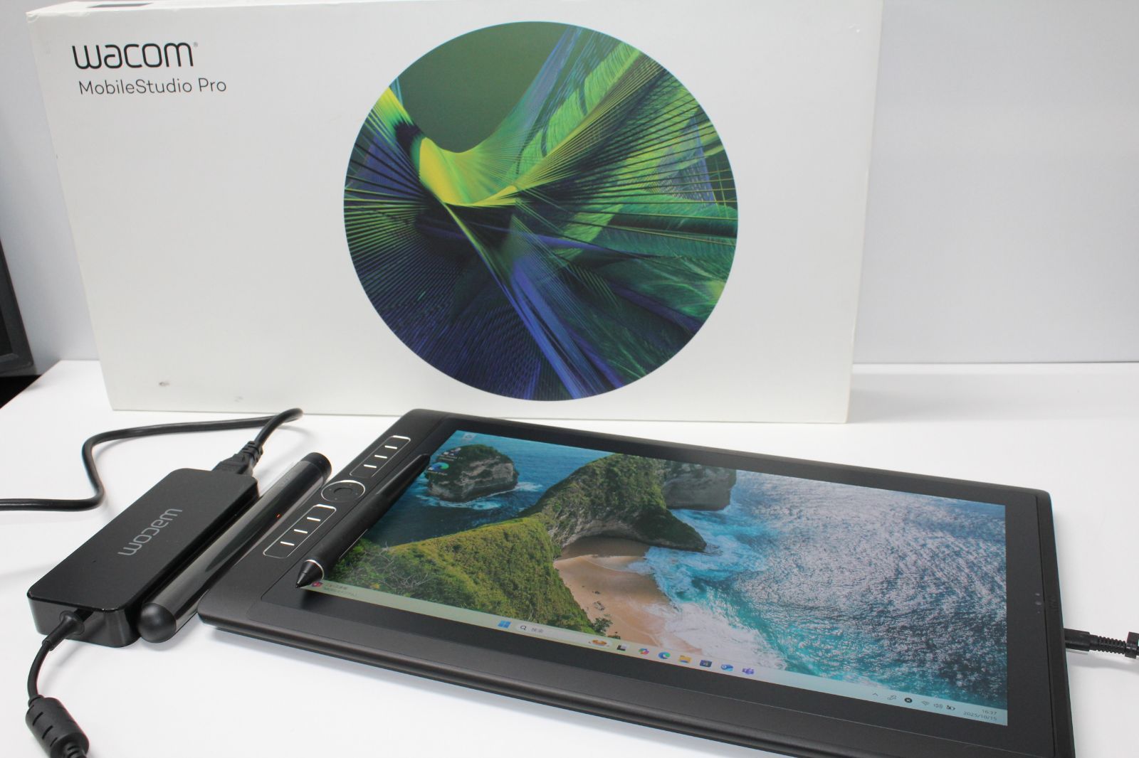 Wacom MobileStudio Pro 16 DTH-W1620 クリエイティブタブレット