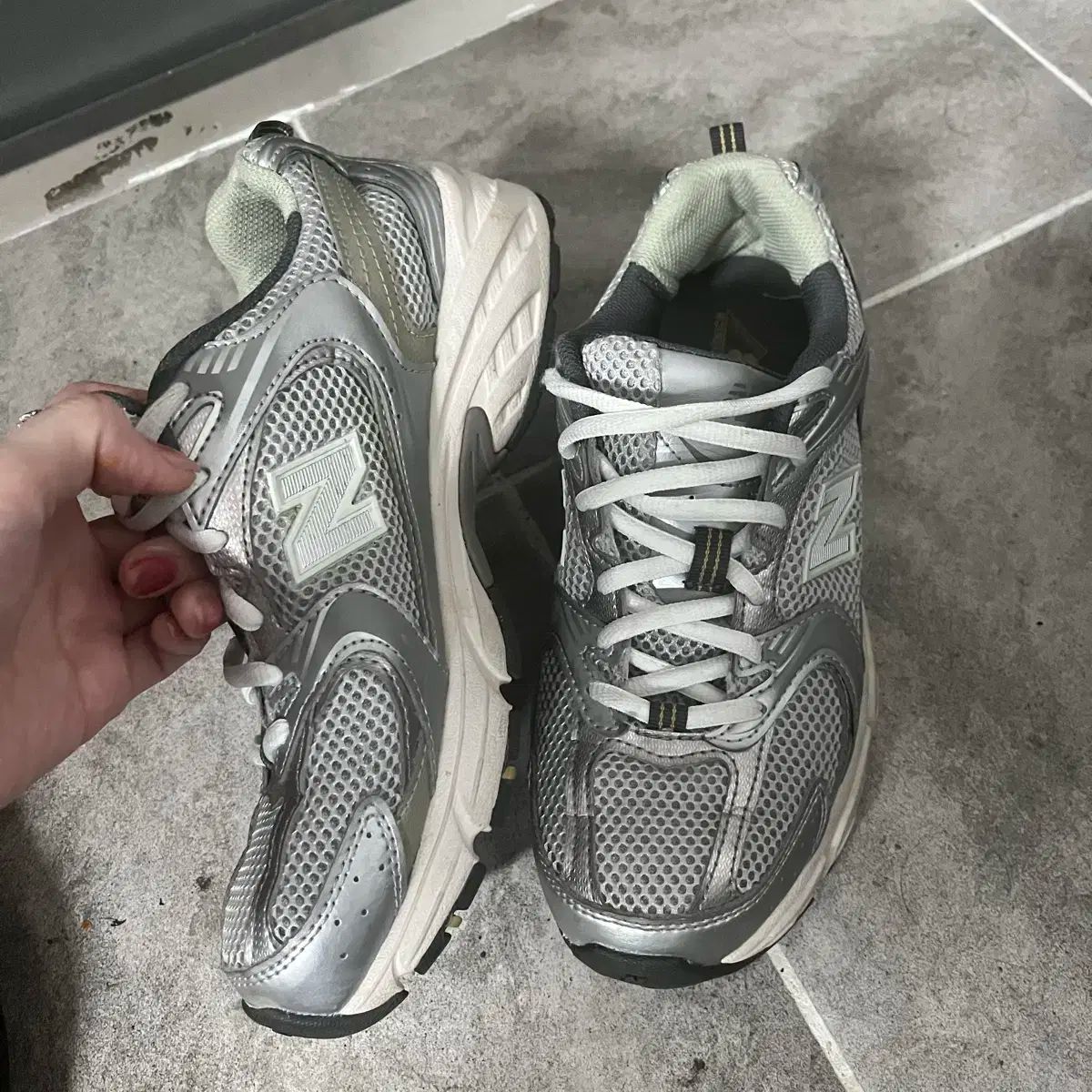 ニューバランス 530 US シルバーグレー