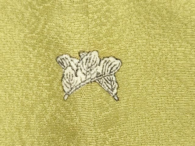 舞花地紋 青朽葉色