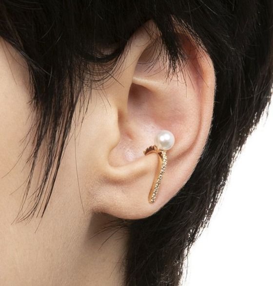 Hirotaka ヒロタカ Diamond & Pearl Inner Hook Pierce(Yellow Gold