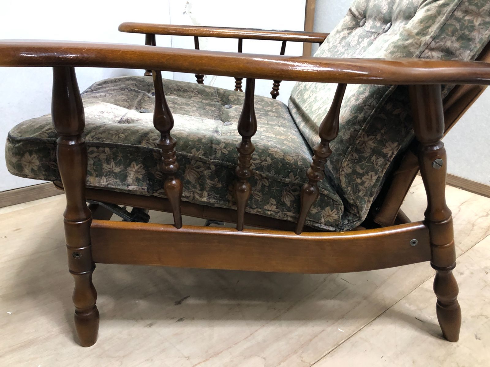 karimoku カリモク コロニアル リクライニングチェア　75035-3-0 karimoku カリモク コロニアル リクライニングチェア 75035-3-0