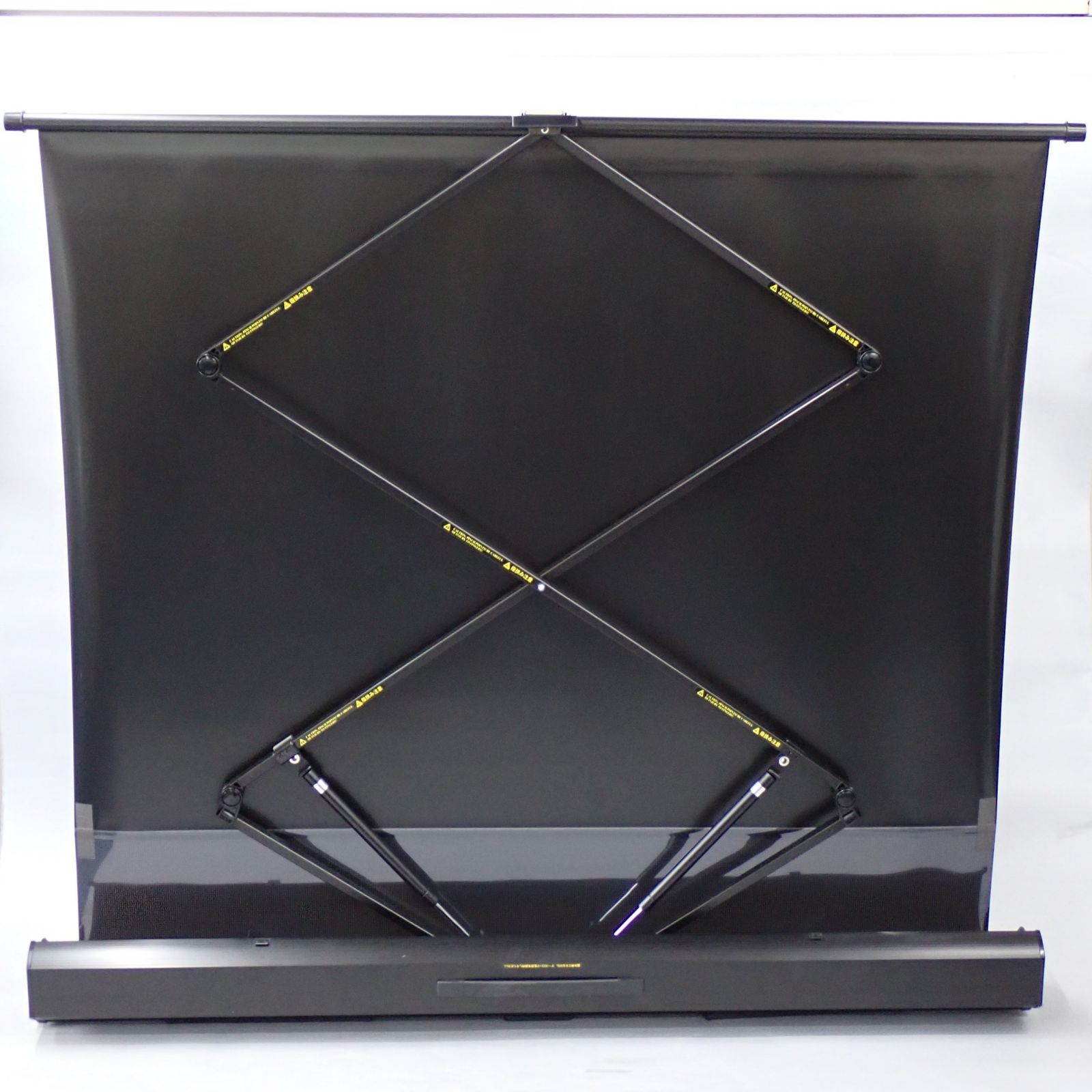 KIC プロジェクタースクリーン KPR100V モバイルスクリーンフロアタイプ KPR | ケイアイシー｜プロジェクター