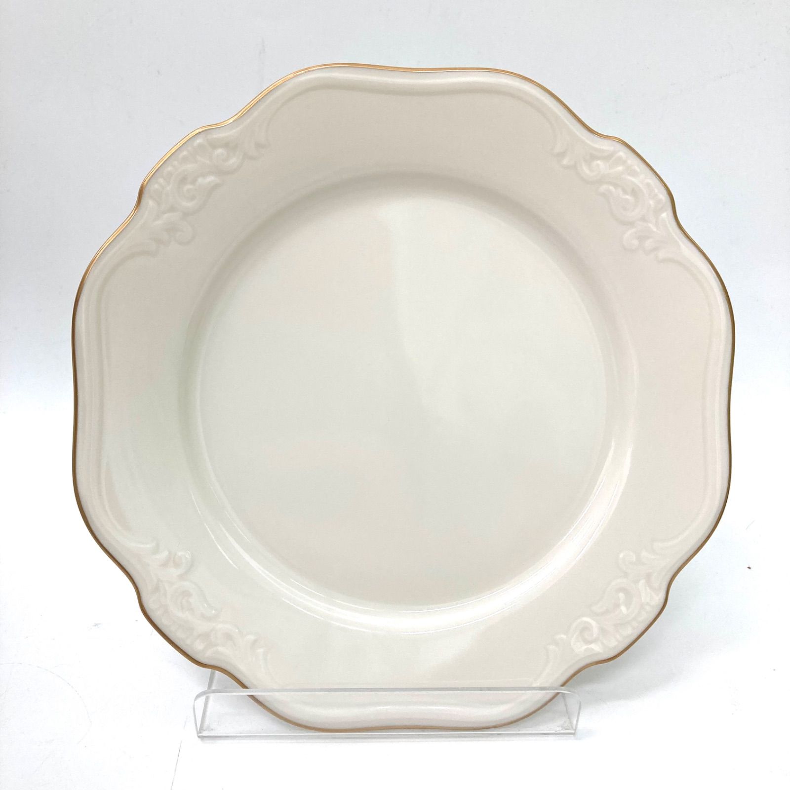 Noritake ファインチャイナ 皿 6枚組 Noritake ファインチャイナ 皿 6枚組