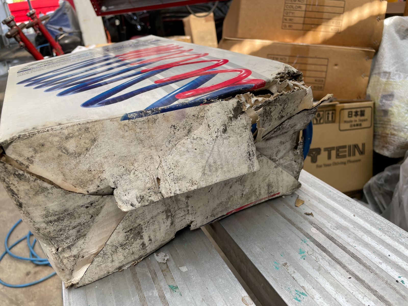 真宗大谷派 東 高田派 仏具 りん台 おりん 台 八ッ猪目輪台 金具打 4.5寸 総金 裏金 八ッ猪目輪台 蒔絵入 金具なし ４．５寸 リン台 りん台 真宗大谷派