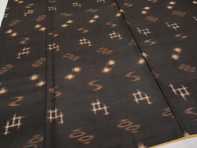 平和屋着物□極上 国指定重要無形文化財 本場久米島紬 手織 逸品