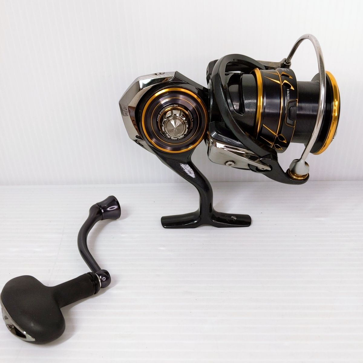 品】ダイワ スピニングリール 21カルディア LT4000-CXH〇YR-53613〇