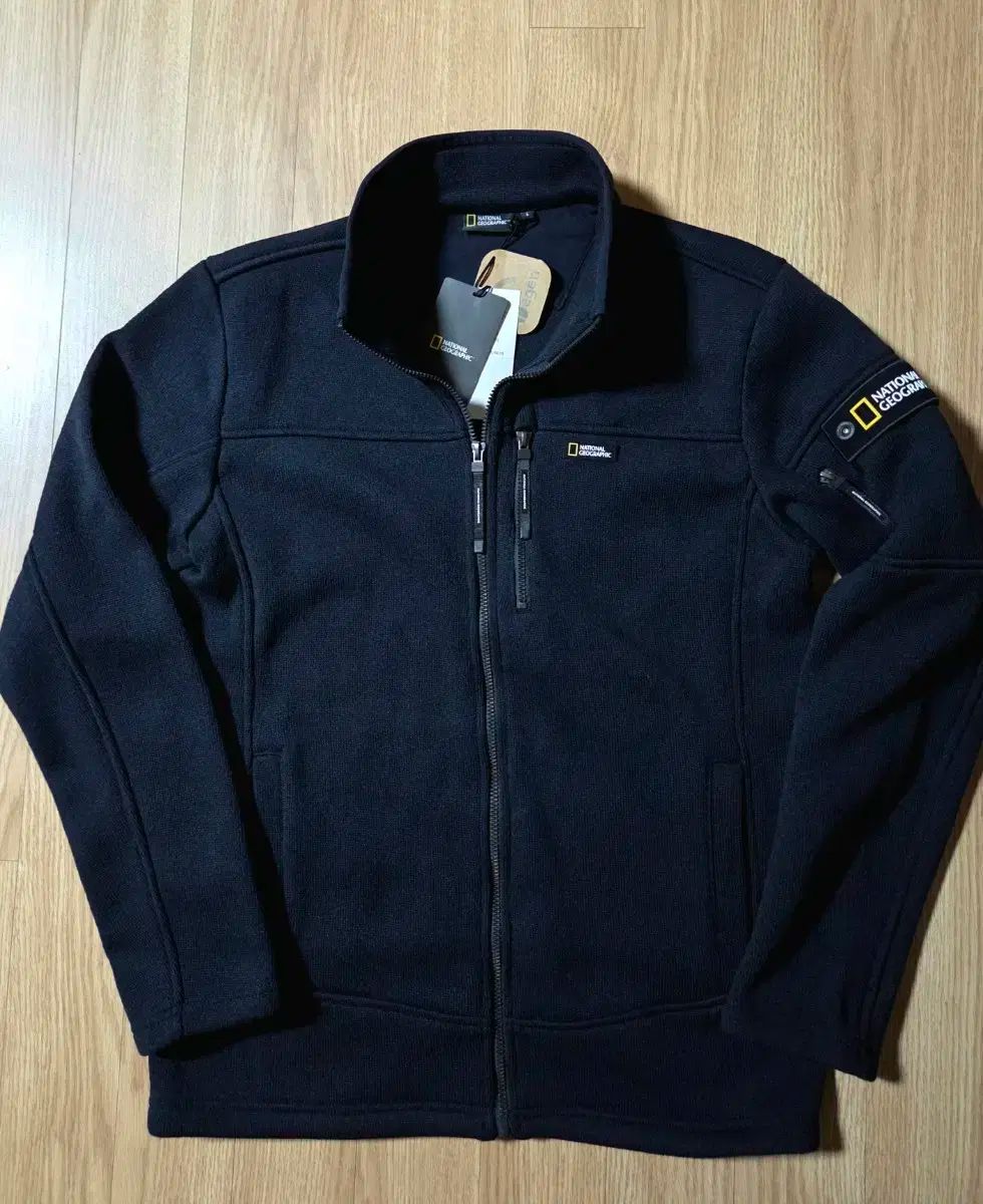 NATIONAL GEOGRAPHIC ナショナルジオグラフィック 防風＆ウォームアップ 起毛ジャケット 100