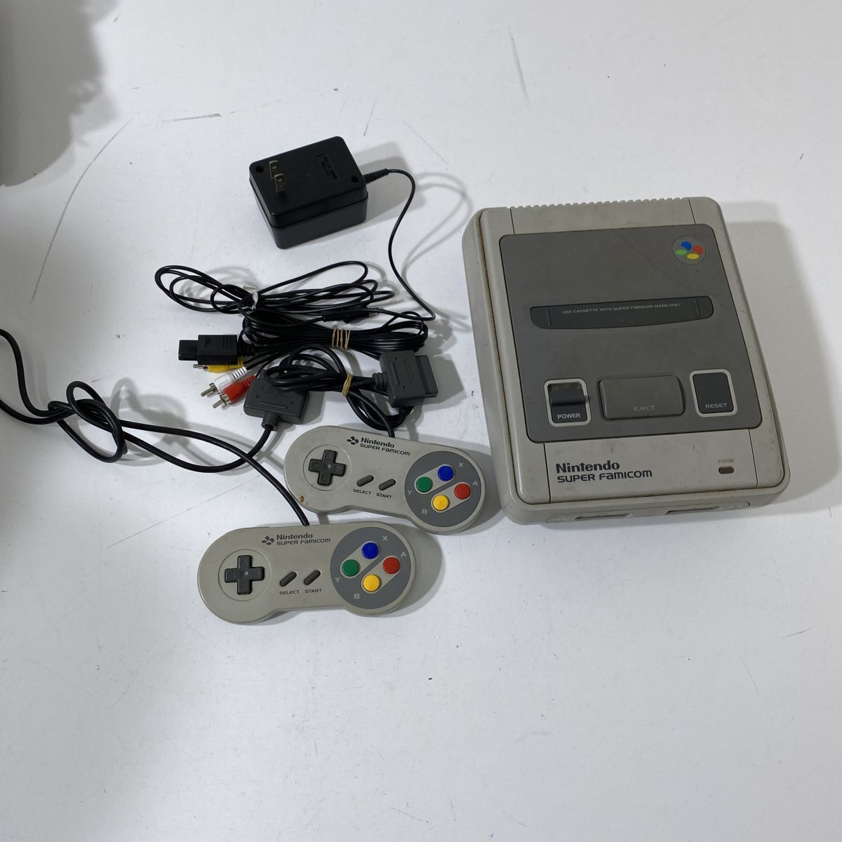 【極美品】Nintendo スーパーファミコン SHVC-001 付属品付き スーパーファミコン コンソール SHVC - 001 テスト済みシステム