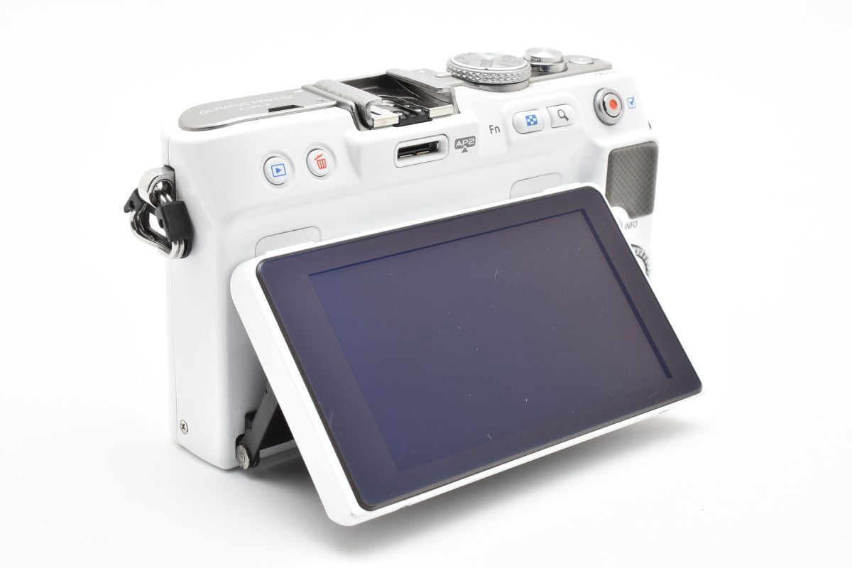  ショット数17425回 OLYMPUS PEN Lite E PL 3 ボディ ホワイト 充電器付き AYM 4623 50 ミラーレス一眼 デジタルカメラ